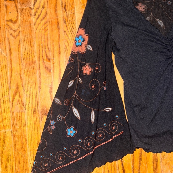 Y2K Dynamite Black sheer panel Blouse with Colorful Floral Sleeves - size S - Picture 5 of 9